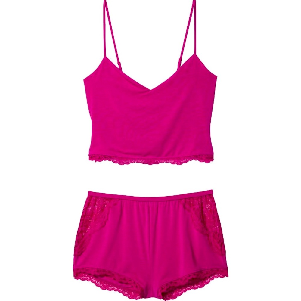 Brand: Victoria secret    Size: S   Color: Berry Blush